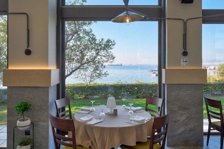 Nea Diagonios: The classic and award-winning meat-eating experience in Thessaloniki